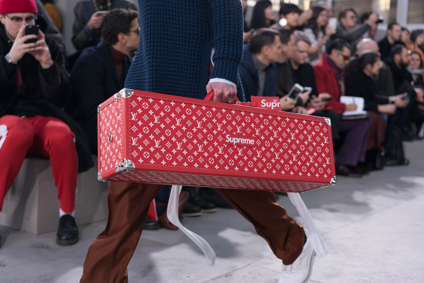 El bolso Louis Vuitton x Supreme que está obsesionando a todo el mundo