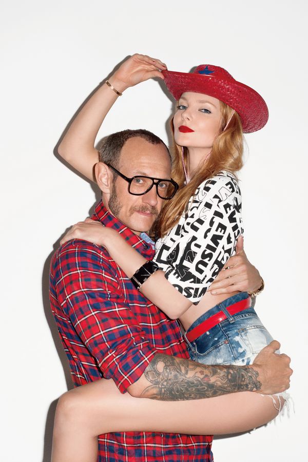 Terry Richardson vetado en las publicaciones de Condé Nast.