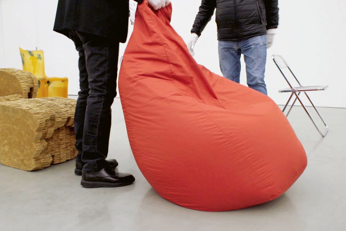 200 años de sillas Vitra en el film 'Chair Times' 25 Gramos 25 Gramos