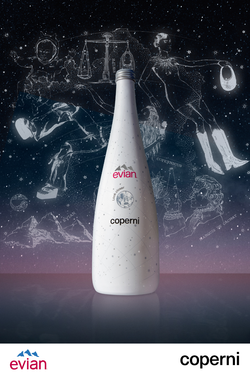 Astronómico Copernico / Foto vía Coperni x Evian