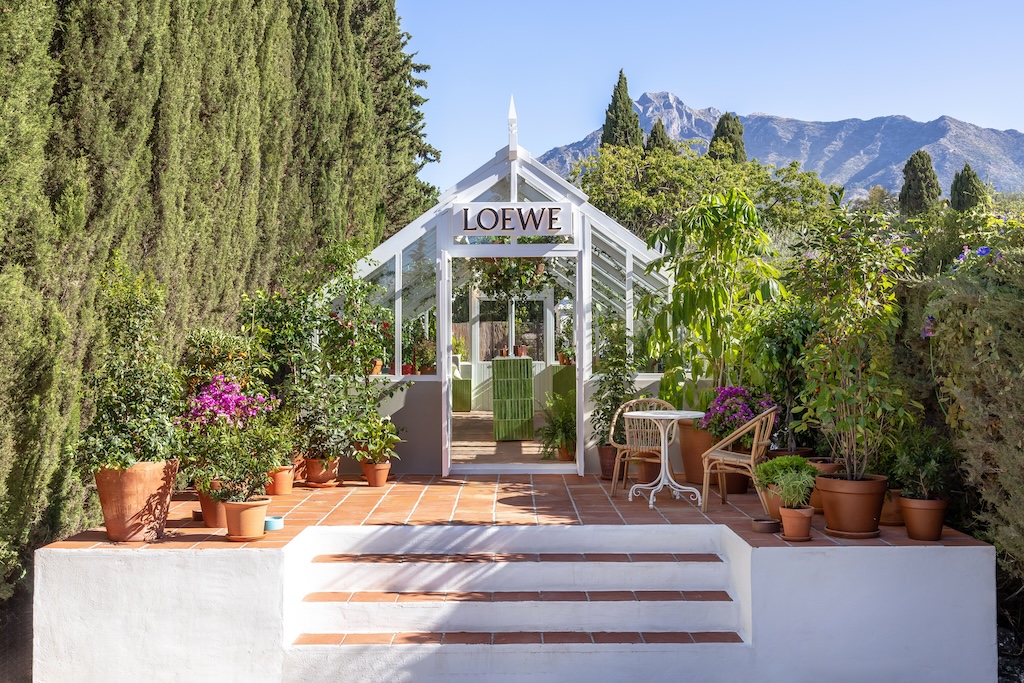 el invernadero de loewe perfumes abre sus puertas en el hotel marbella club 25gramos 1
