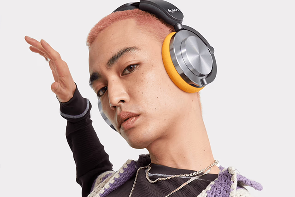 dyson se adentra en el mundo del sonido con los nuevos cascos ontrac 25gramos 9