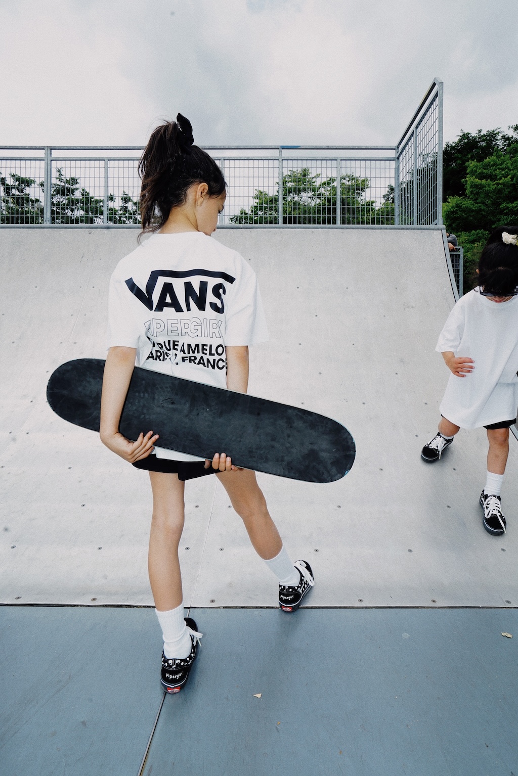vans anuncia una nueva colaboracion junto a papergirl 25gramos 4