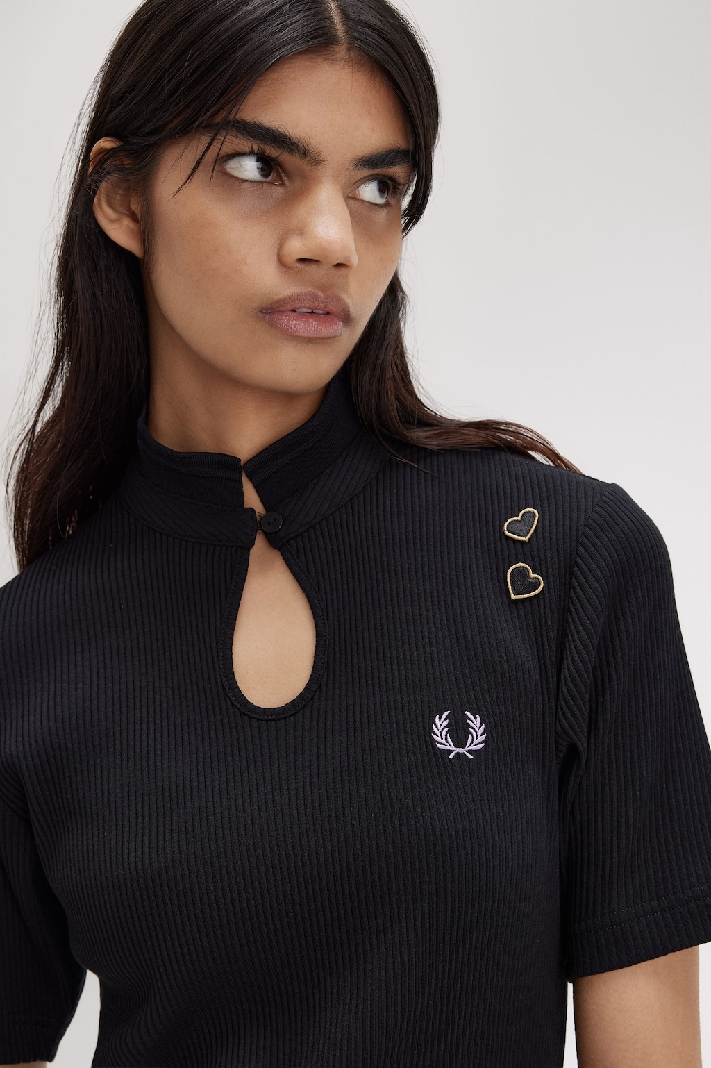 fred perry anuncia una nueva coleccion con la fundacion de amy winehouse 25gramos 2