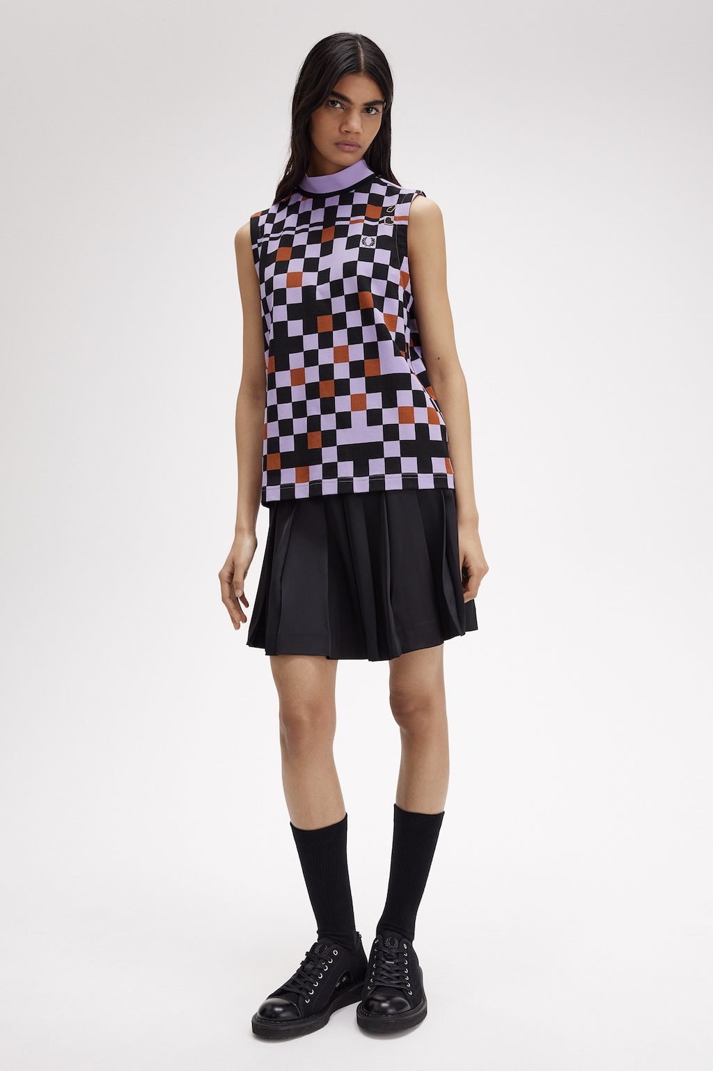fred perry anuncia una nueva coleccion con la fundacion de amy winehouse 25gramos 6