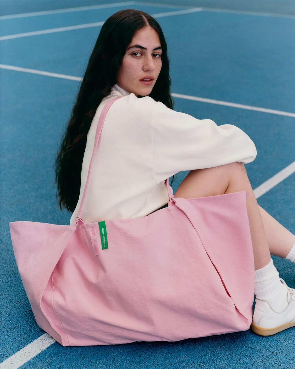 humanrace y evian oficializan su nueva colaboracion 25gramos 4