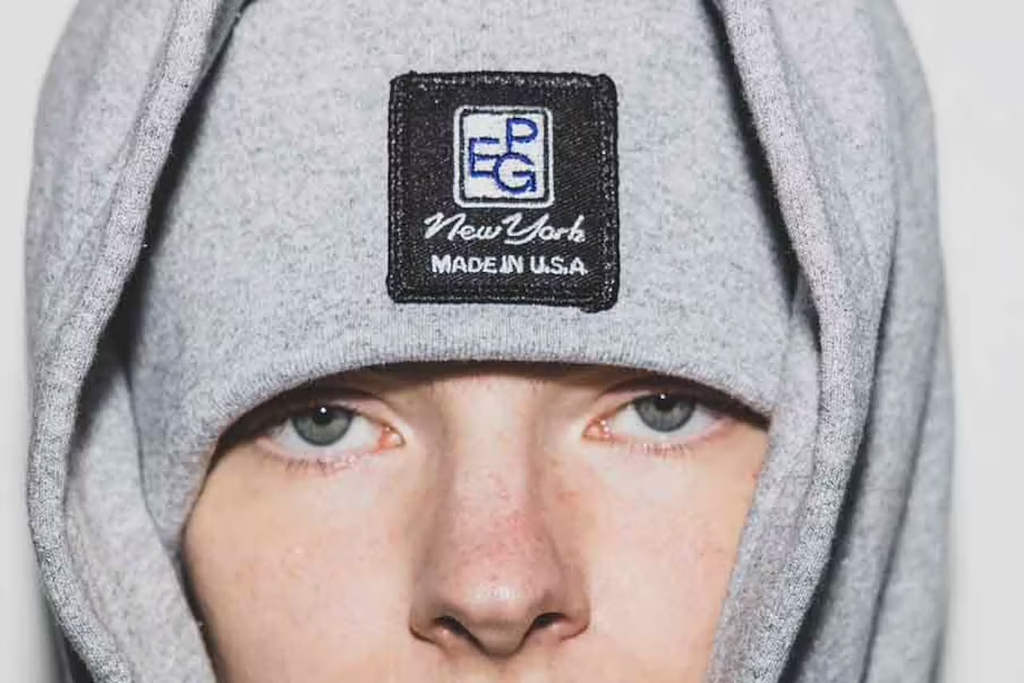 beams plus y engineered garments retoman su colaboracion con una capsula de basicos 25gramos 4