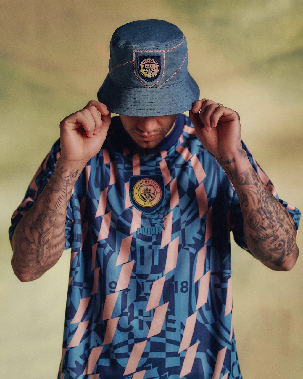 definitely city es la nueva coleccion del manchester city desarrollada junto a noel gallagher 25gramos 4