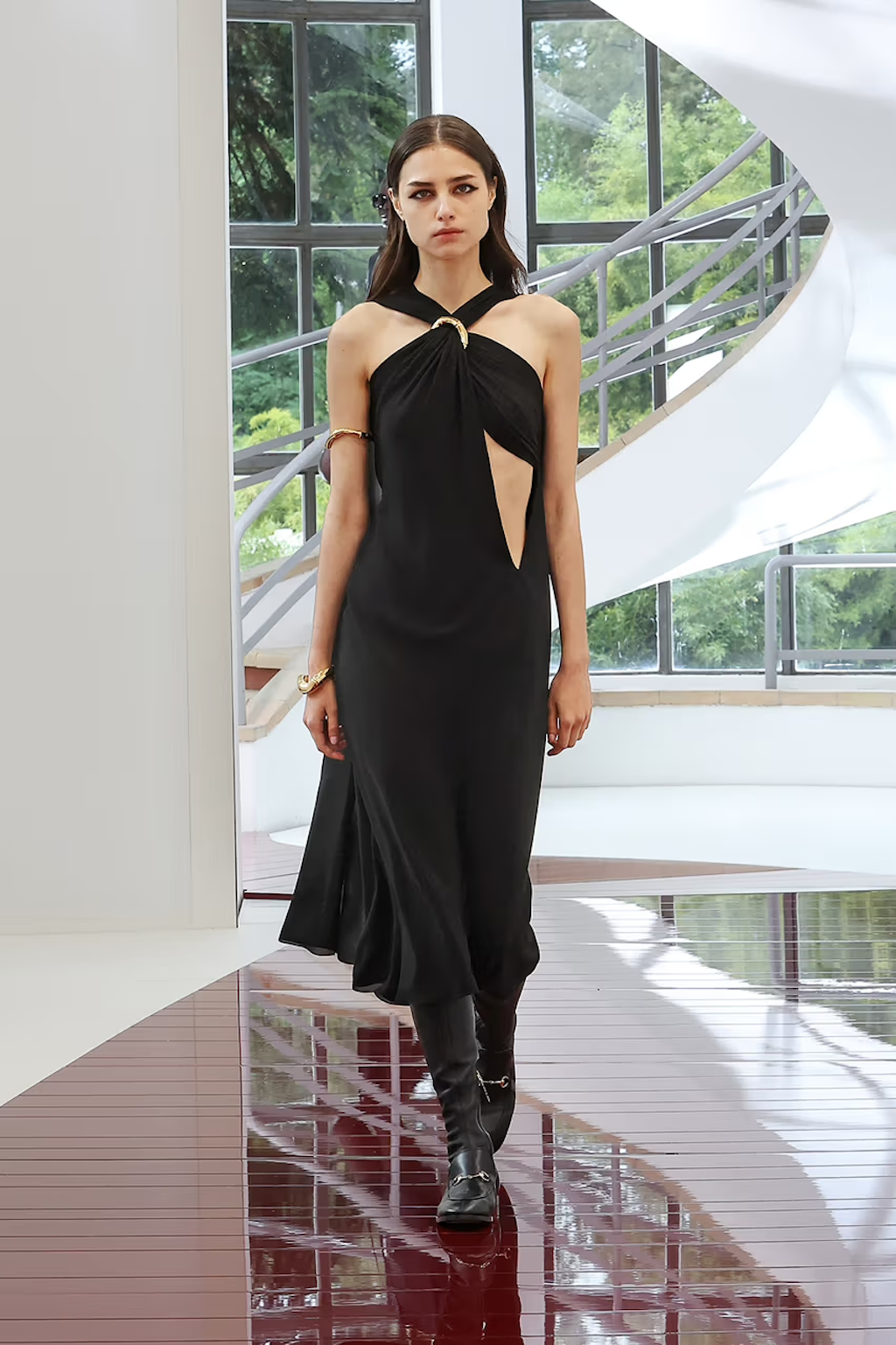gucci se sumerge en el patrimonio en su ultima coleccion ss25 25gramos 2