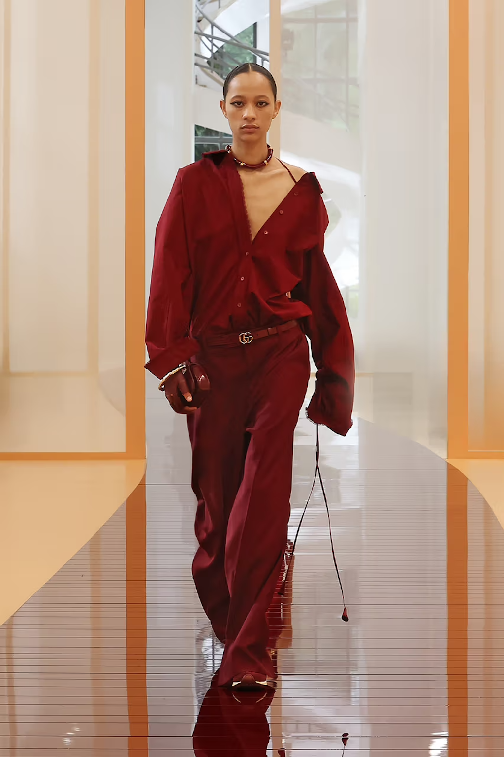 gucci se sumerge en el patrimonio en su ultima coleccion ss25 25gramos 4