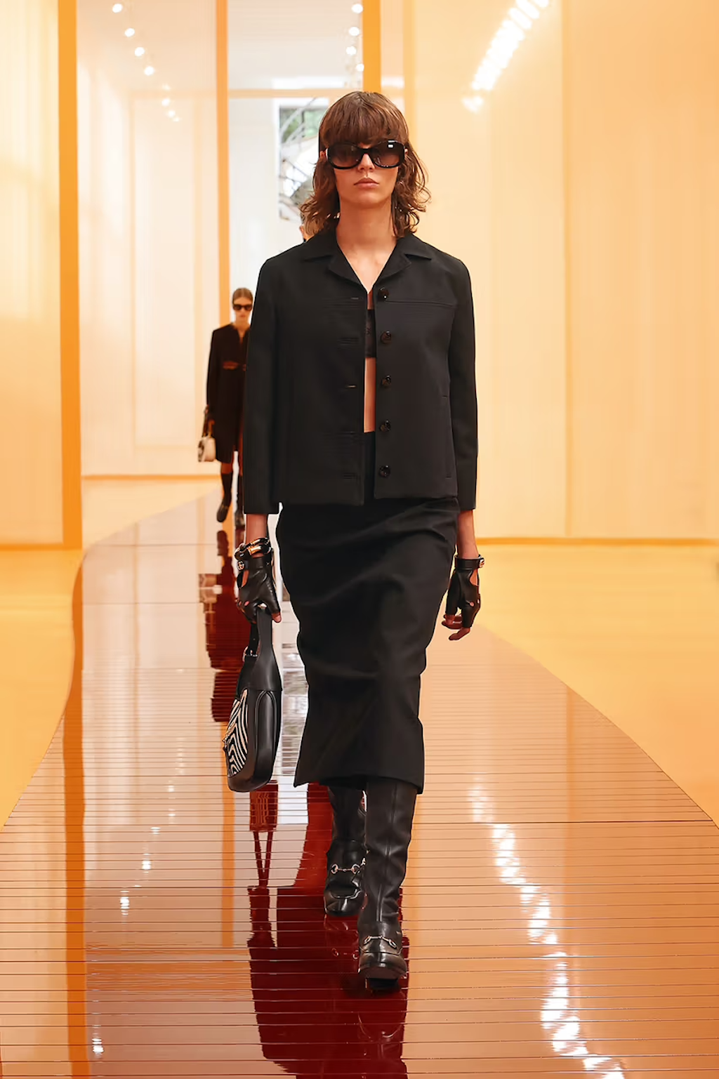 gucci se sumerge en el patrimonio en su ultima coleccion ss25 25gramos 7