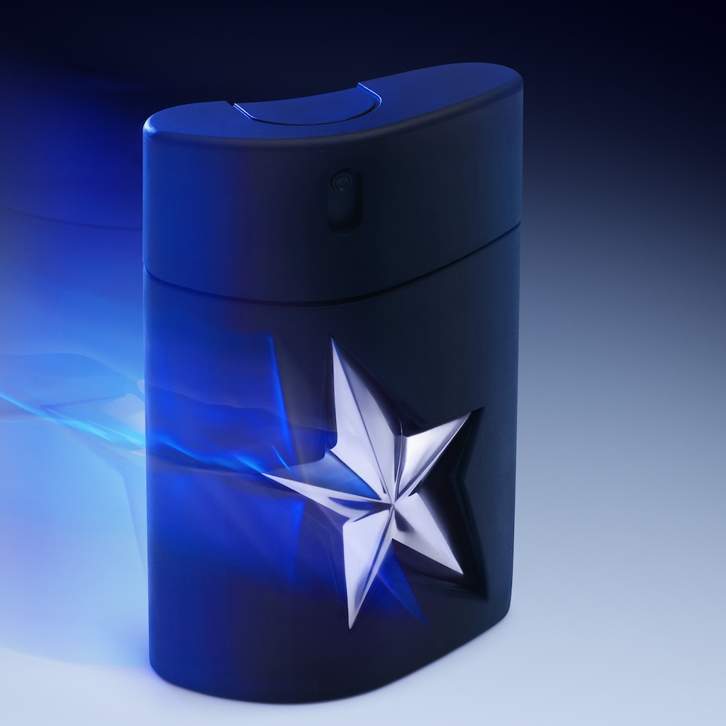 mugler anuncia el lanzamiento de dos nuevas fragancias 25gramos 3