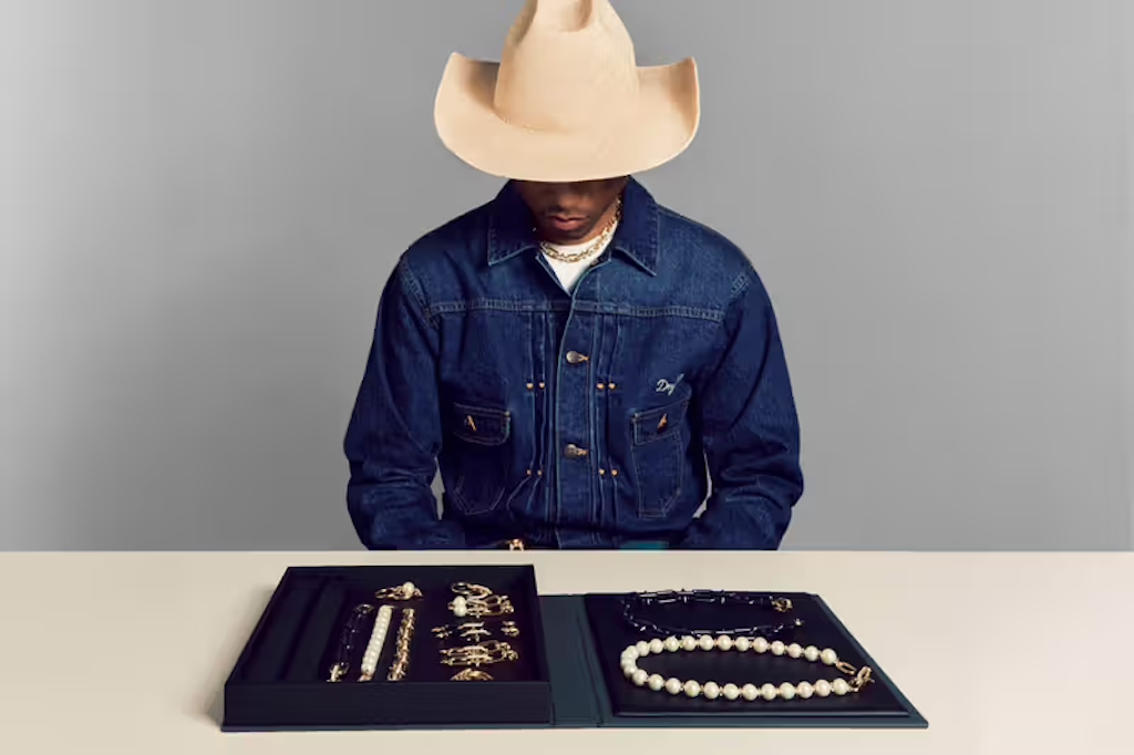 pharrell williams lanza una segunda coleccion de joyeria junto a tiffany 25gramos 1