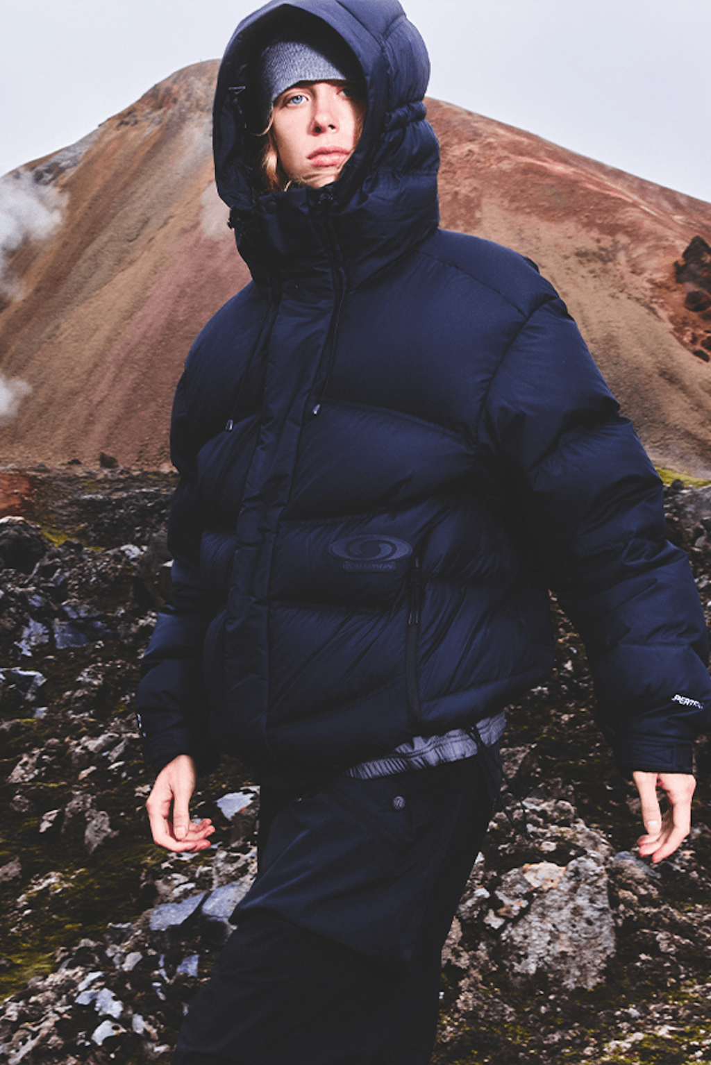 salomon viaja hasta las montanas de islandia en su ultima campana 25gramos 2