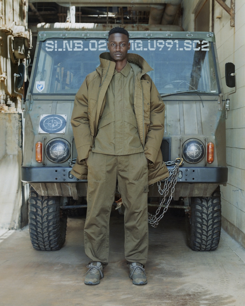 stone island y new balance lanzan las nuevas made in uk 991v2 ghost 25gramos 3