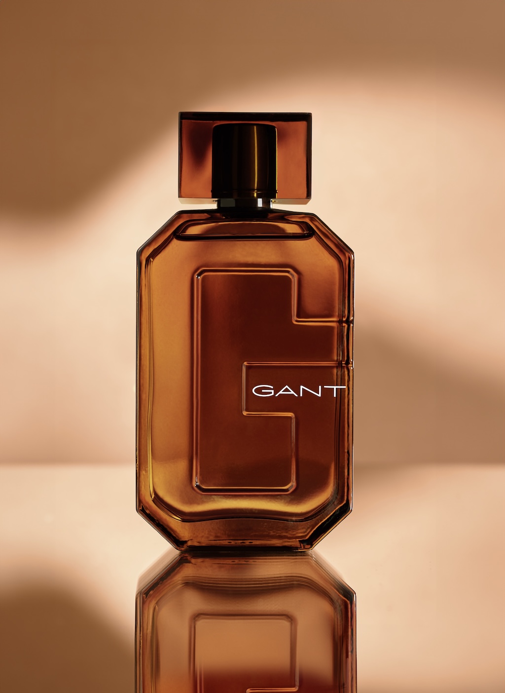 GANT presenta IVY y 1949 sus nuevas fragancias masculinas 25gramos 2