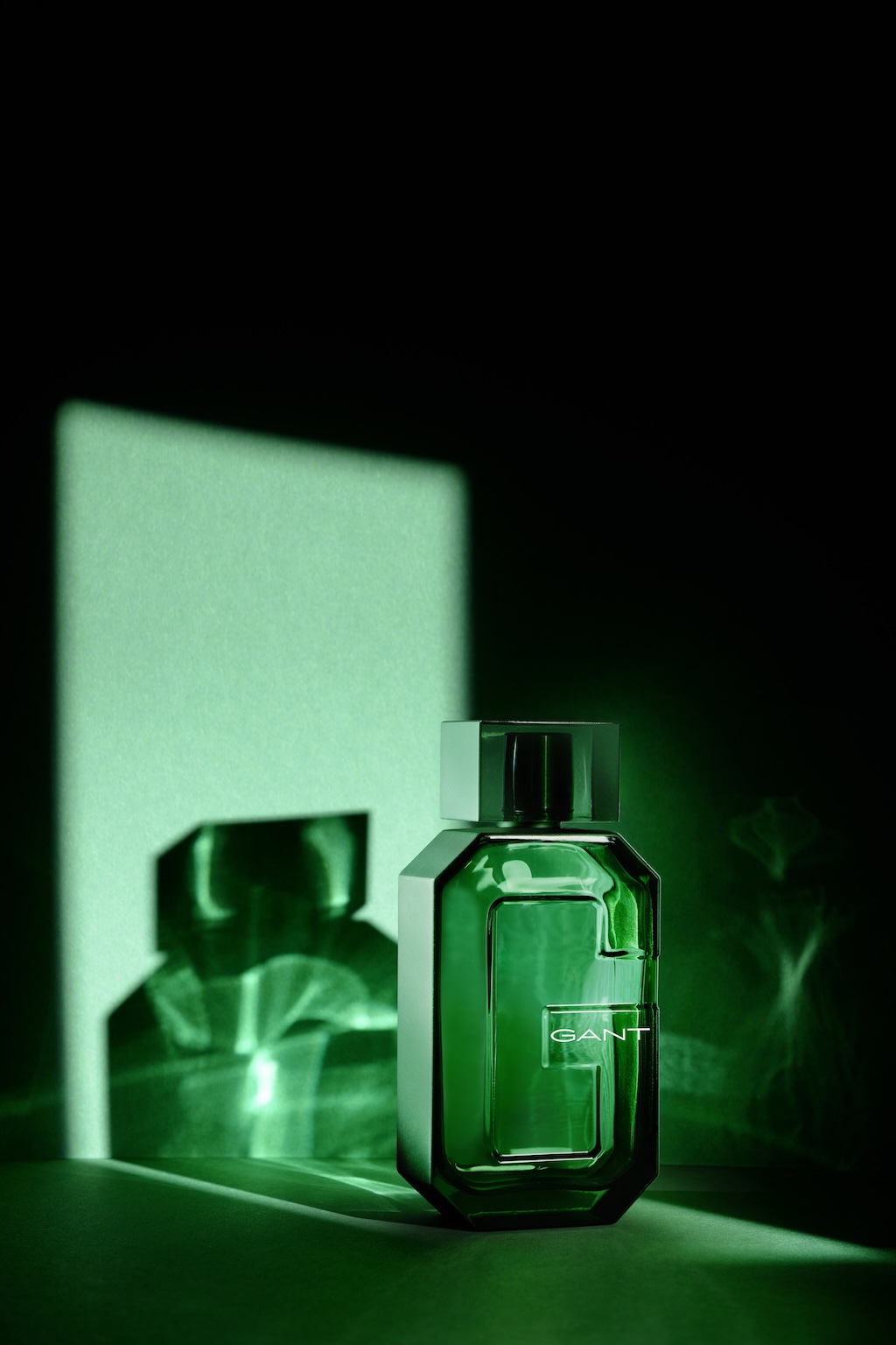 GANT presenta IVY y 1949 sus nuevas fragancias masculinas 25gramos 6