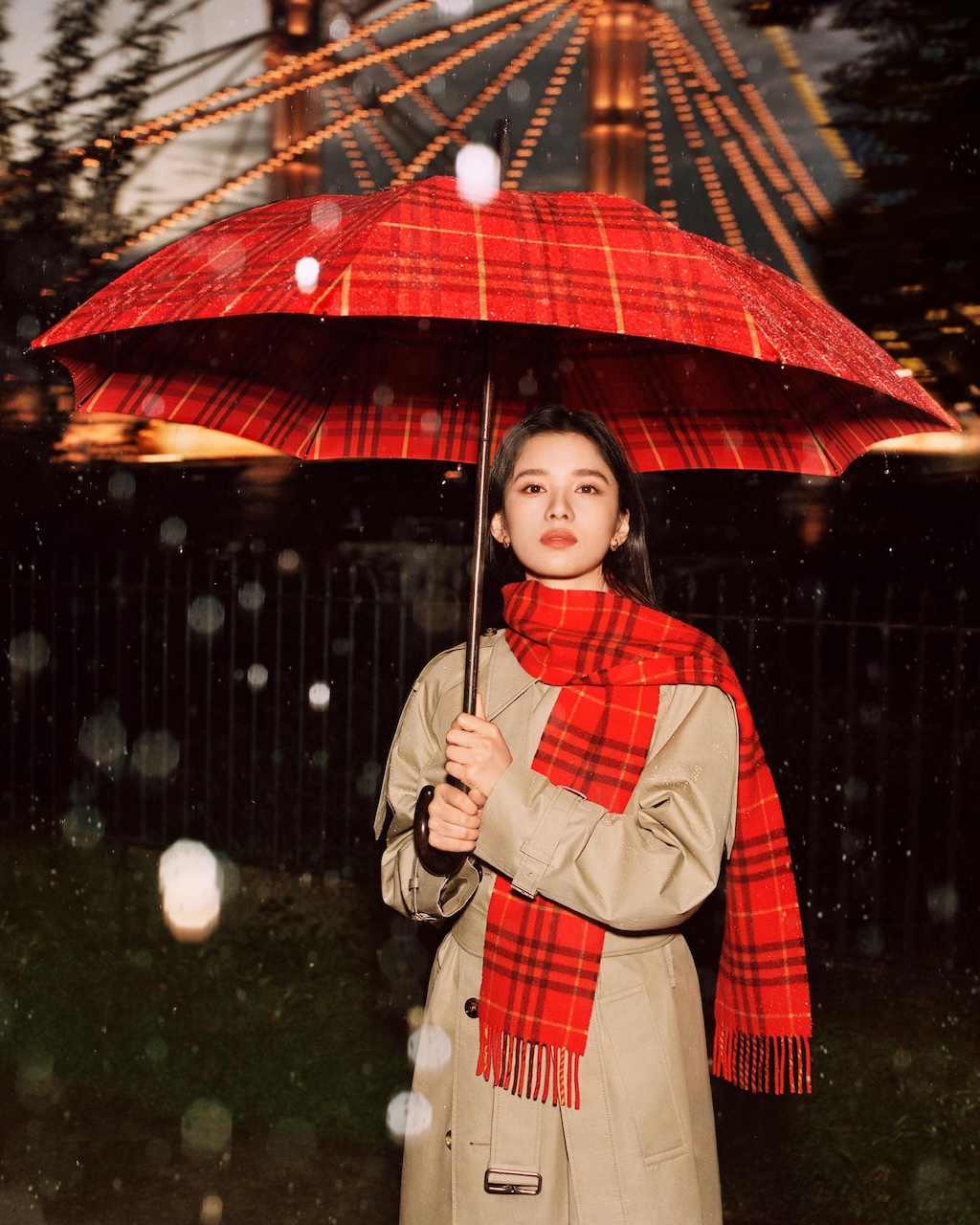 burberry se prepara para los meses frios con su nueva coleccion de ropa de abrigo 25gramos 2
