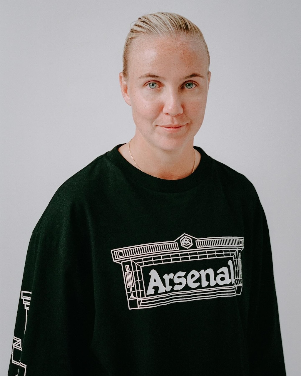 El Arsenal continúa su incursión en la moda con una nueva