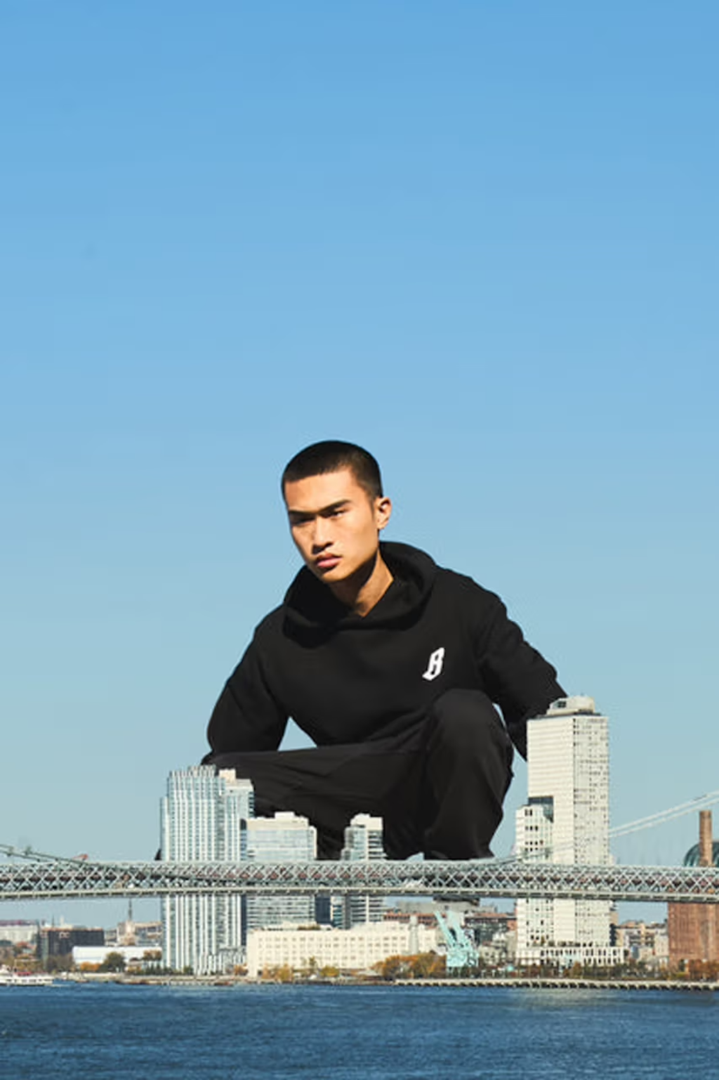 billionaire boys club se une a toho para lanzar una nueva capsula inspirada en godzilla 25gramos 1
