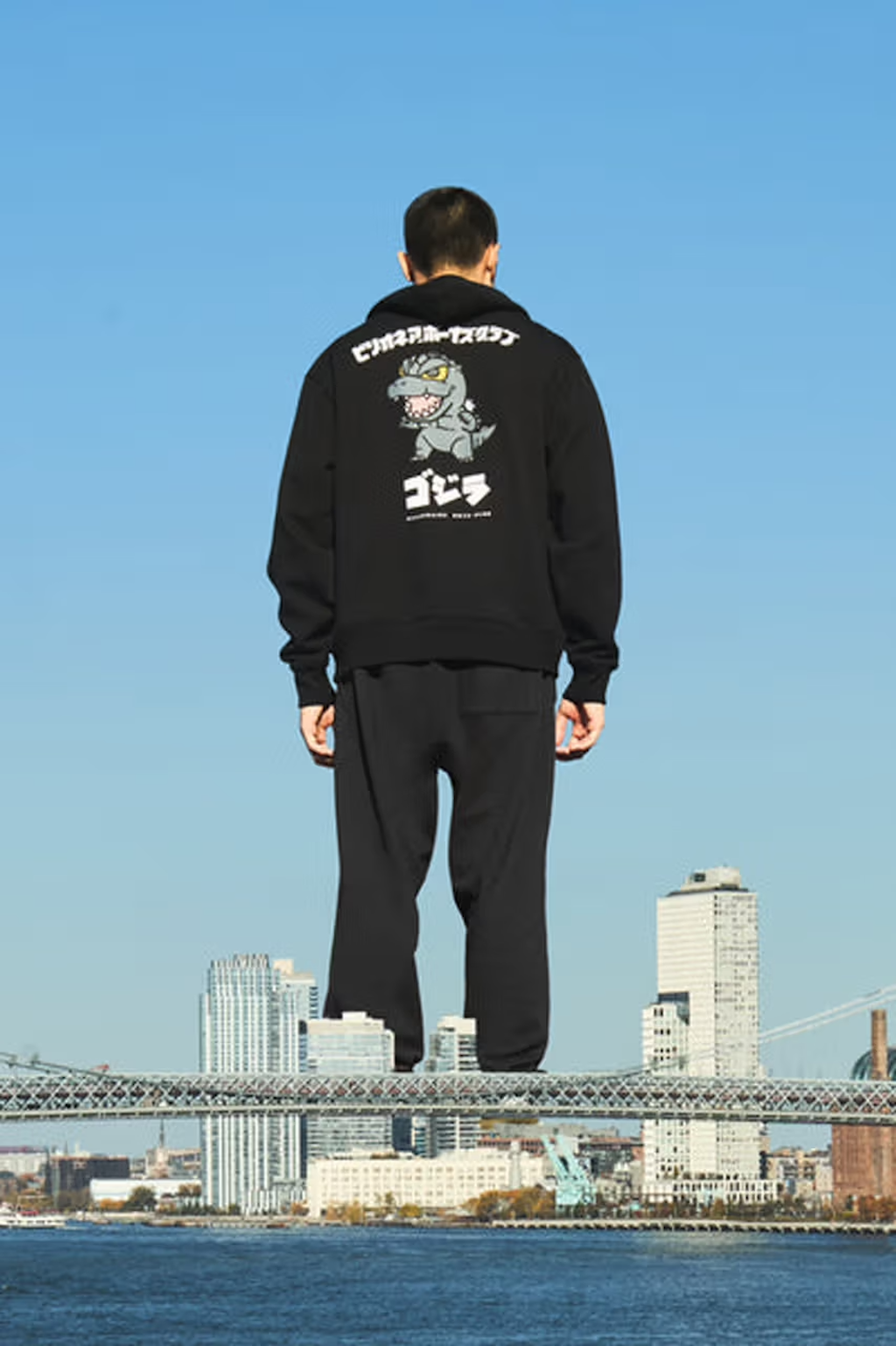 billionaire boys club se une a toho para lanzar una nueva capsula inspirada en godzilla 25gramos 2