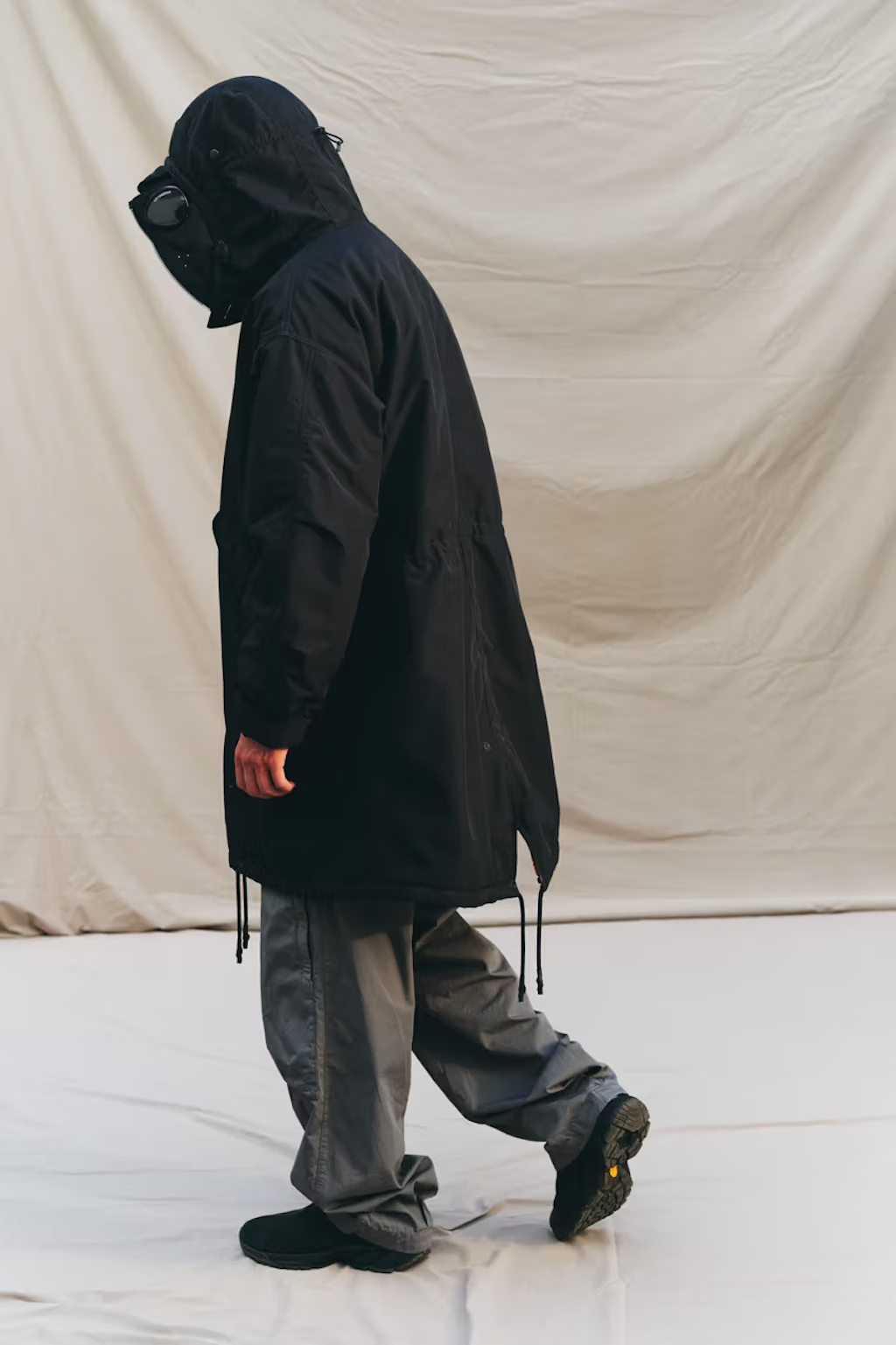 c p company y junya watanabe vuelven a reimaginar la parka 25gramos 3