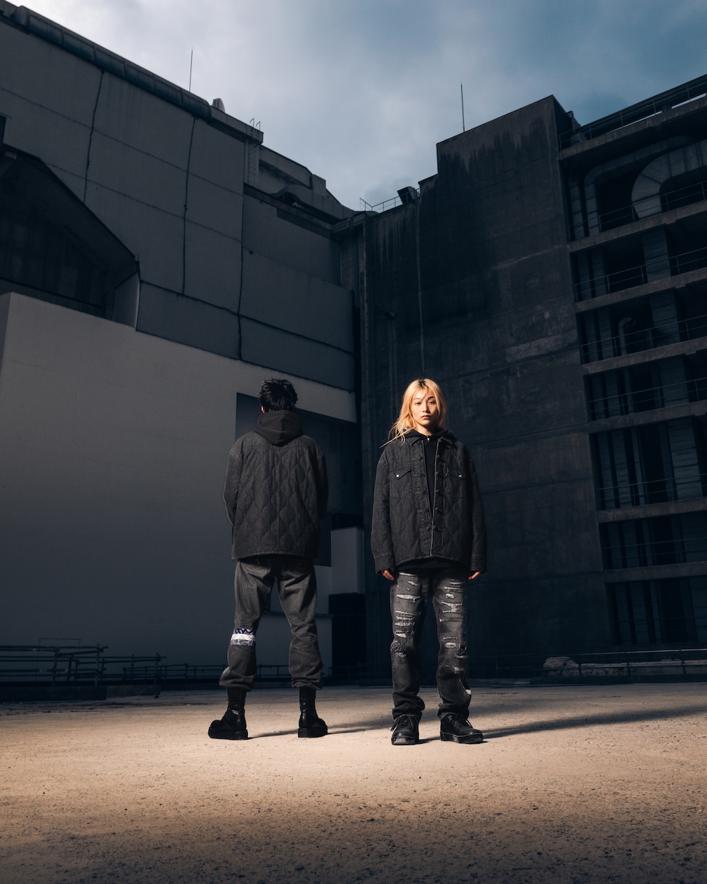 el negro es el protagonista de la nueva coleccion de levis junto a clot 25gramos 5