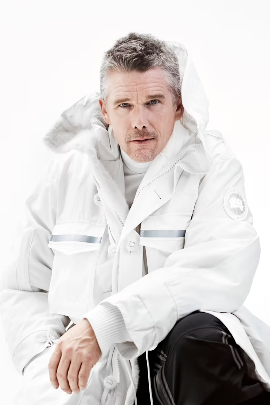 haider ackermann se estrena como director creativo de canada goose con su nueva coleccion snow goose by canada goose 25gramos 3
