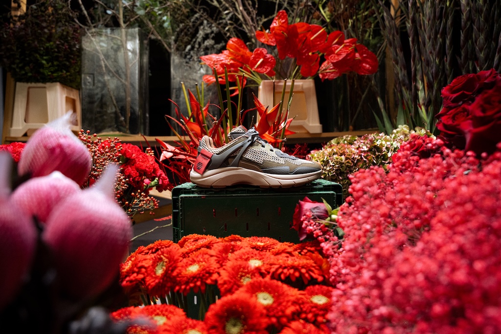 hugo boss presenta unas nuevas deportivas junto a flowers for society 25gramos 2