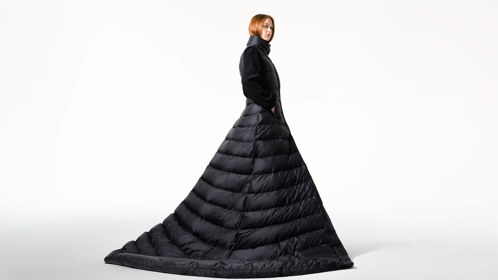 moncler reimagina un diseno de los 80 en su proyecto re icons 25gramos 1