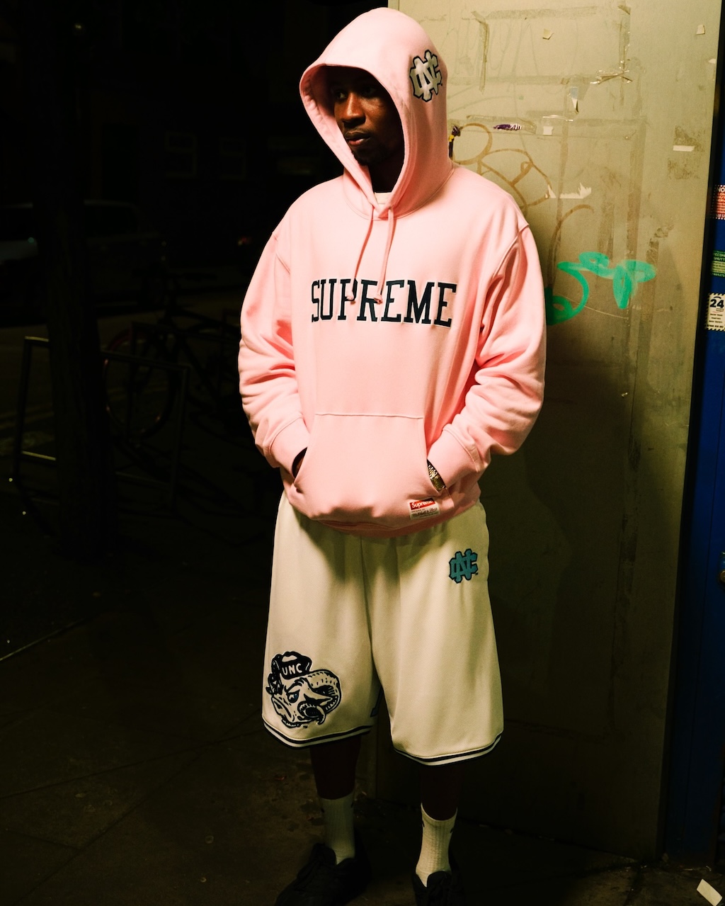 supreme y mitchell ness vuelven a la universidad en su nueva coleccion para la ncaa 25gramos 4