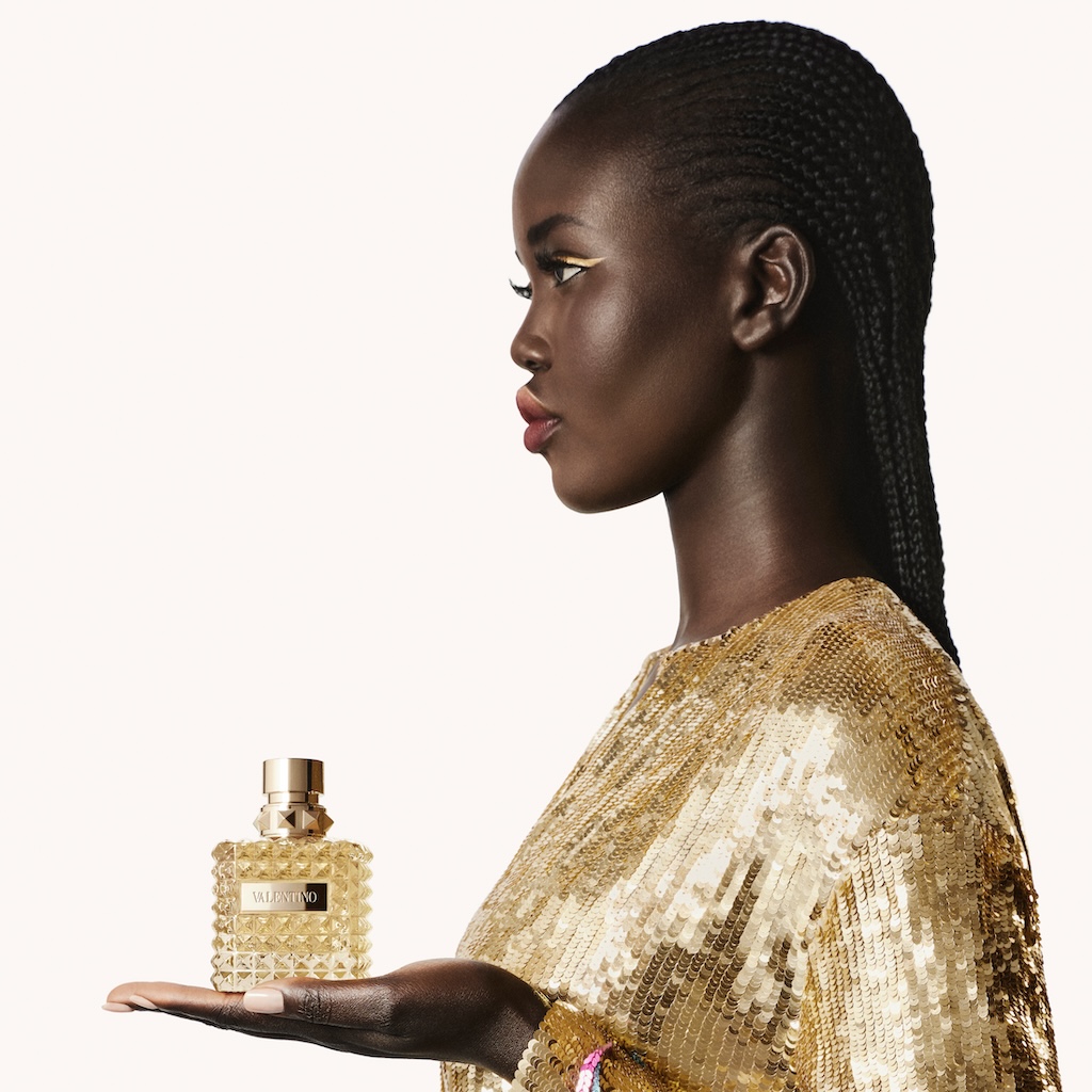 valentino beauty presenta una edicion limitada de sus fragancias born in roma 25gramos 4