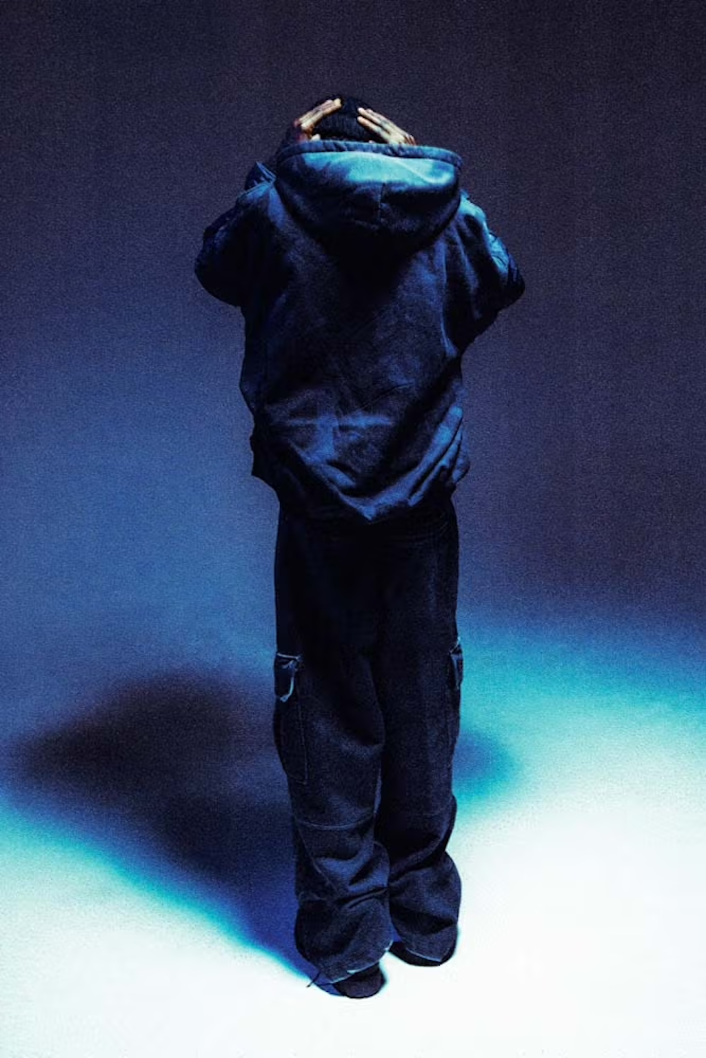 6aape y alpha industries fusionan inspiracion militar y streetwear en su ultima colaboracion 25gramos 6