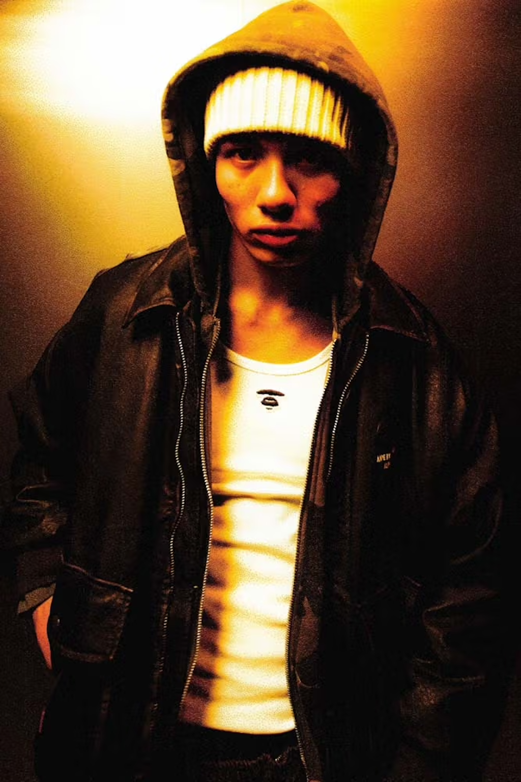 aape y alpha industries fusionan inspiracion militar y streetwear en su ultima colaboracion 25gramos 10