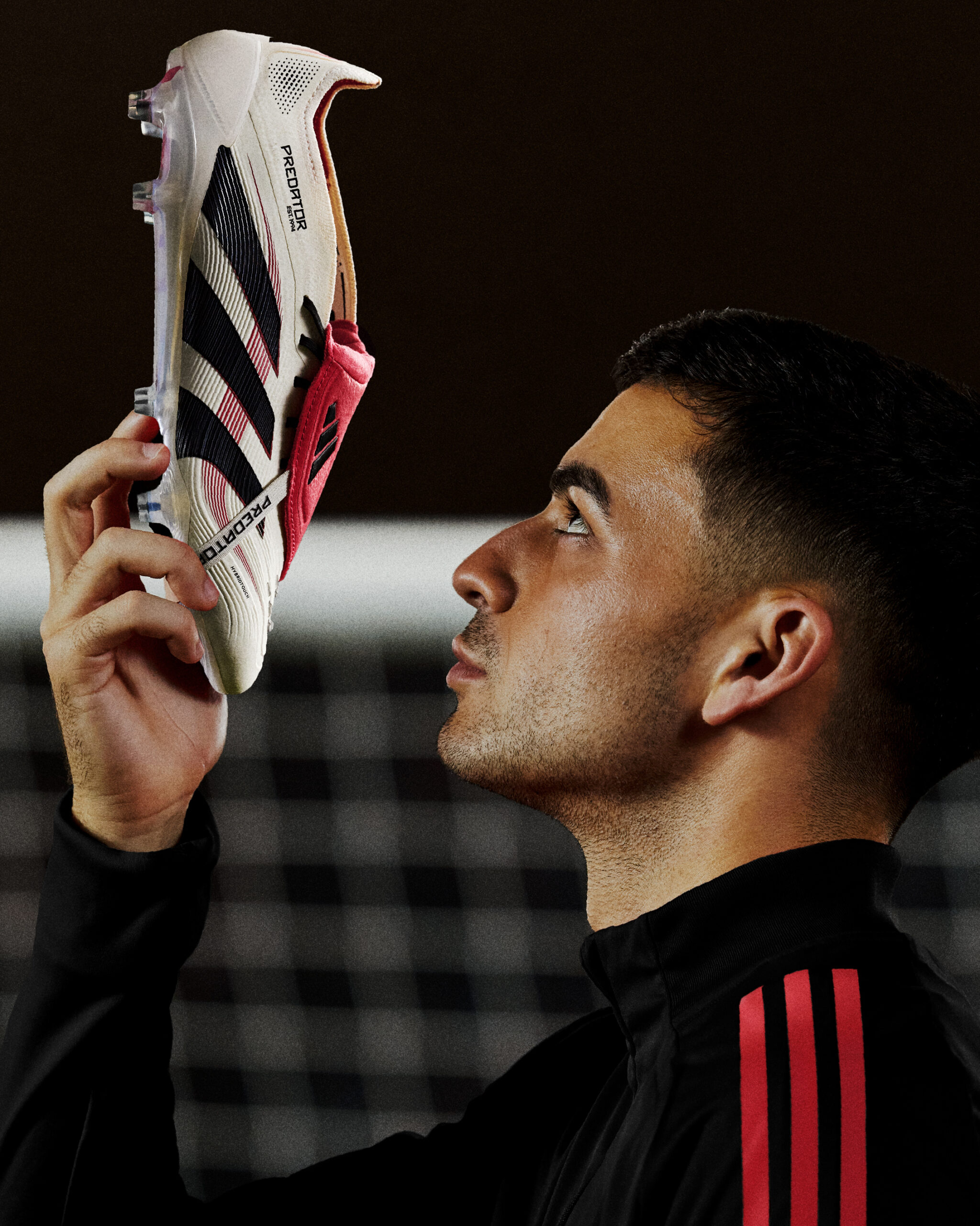 adidas pone el broche de oro al 30o aniversario del modelo predator con su ultimo lanzamiento 25gramos 5 scaled
