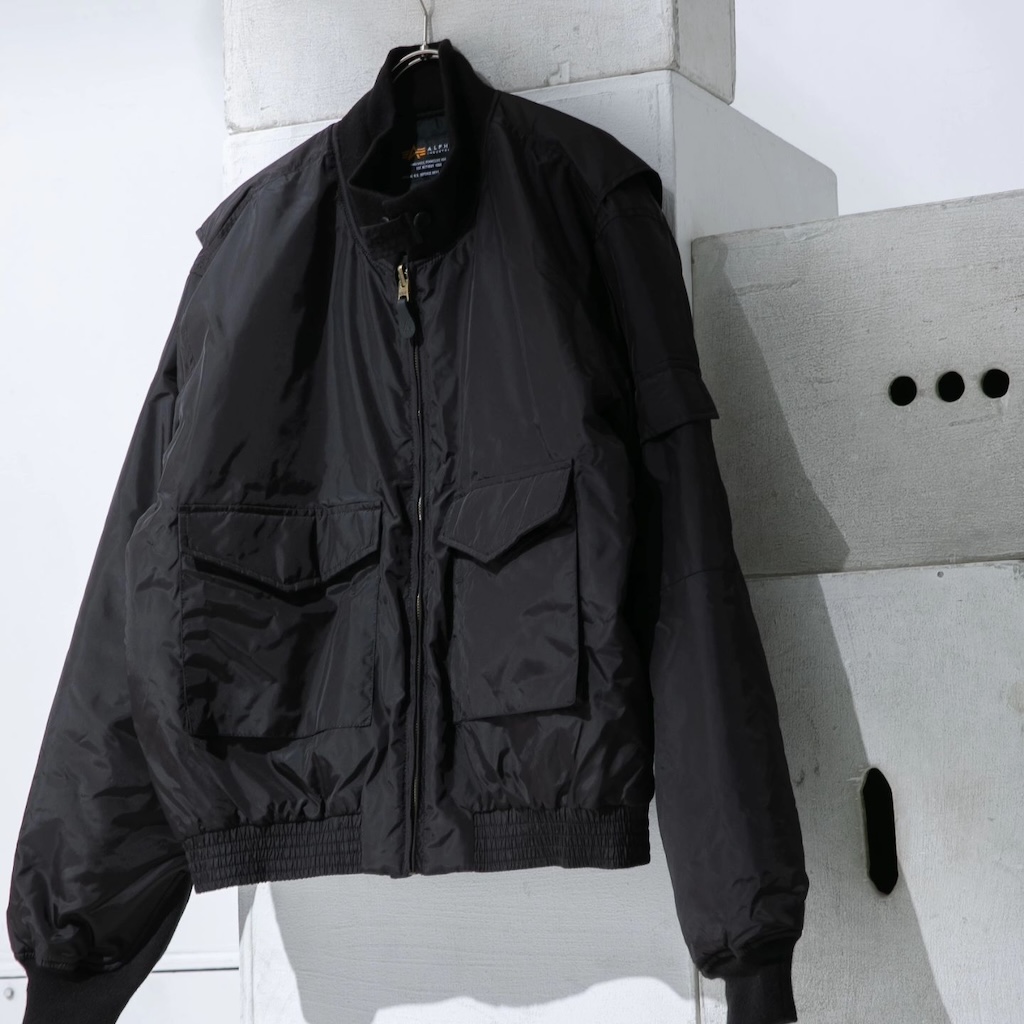 comme des garcons ofrece su propia version de la ma 1 de alpha industries 25gramos 2