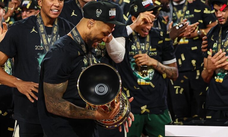 damian lillard renueva su acuerdo con adidas y firma un contrato de por vida 25gramos 1 1