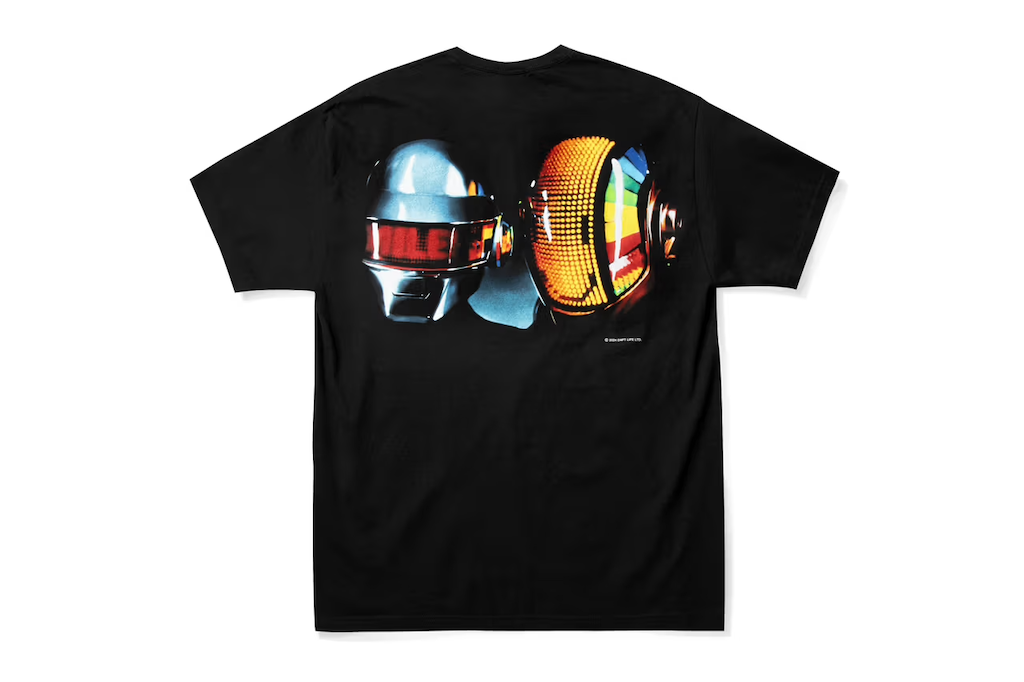 geeks rule celebra la remasterizacion de la pelicula de daft punk y leiji matsumoto con una nueva coleccion 25gramos 2