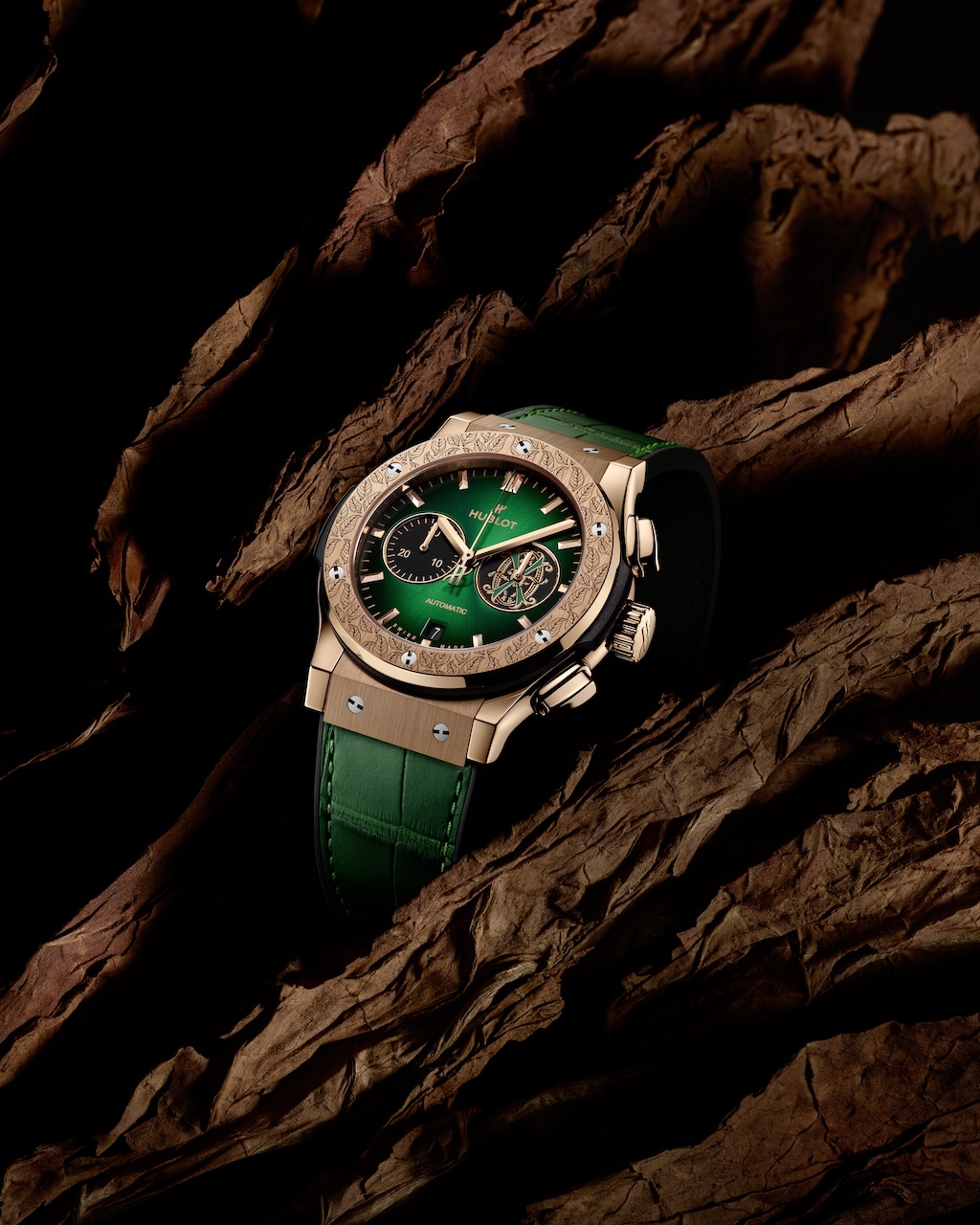 hublot celebra el 25o aniversario de uno de los mejores puros del mundo con una edicion especial del cronografo classic fusion 25gramos 3
