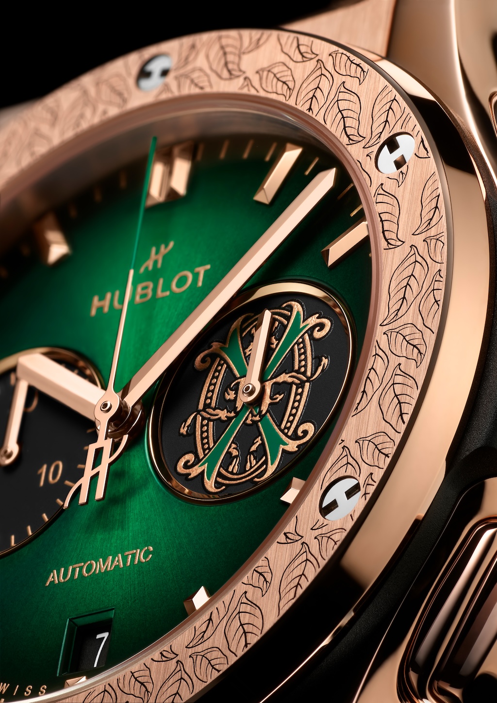 hublot celebra el 25o aniversario de uno de los mejores puros del mundo con una edicion especial del cronografo classic fusion 25gramos 5