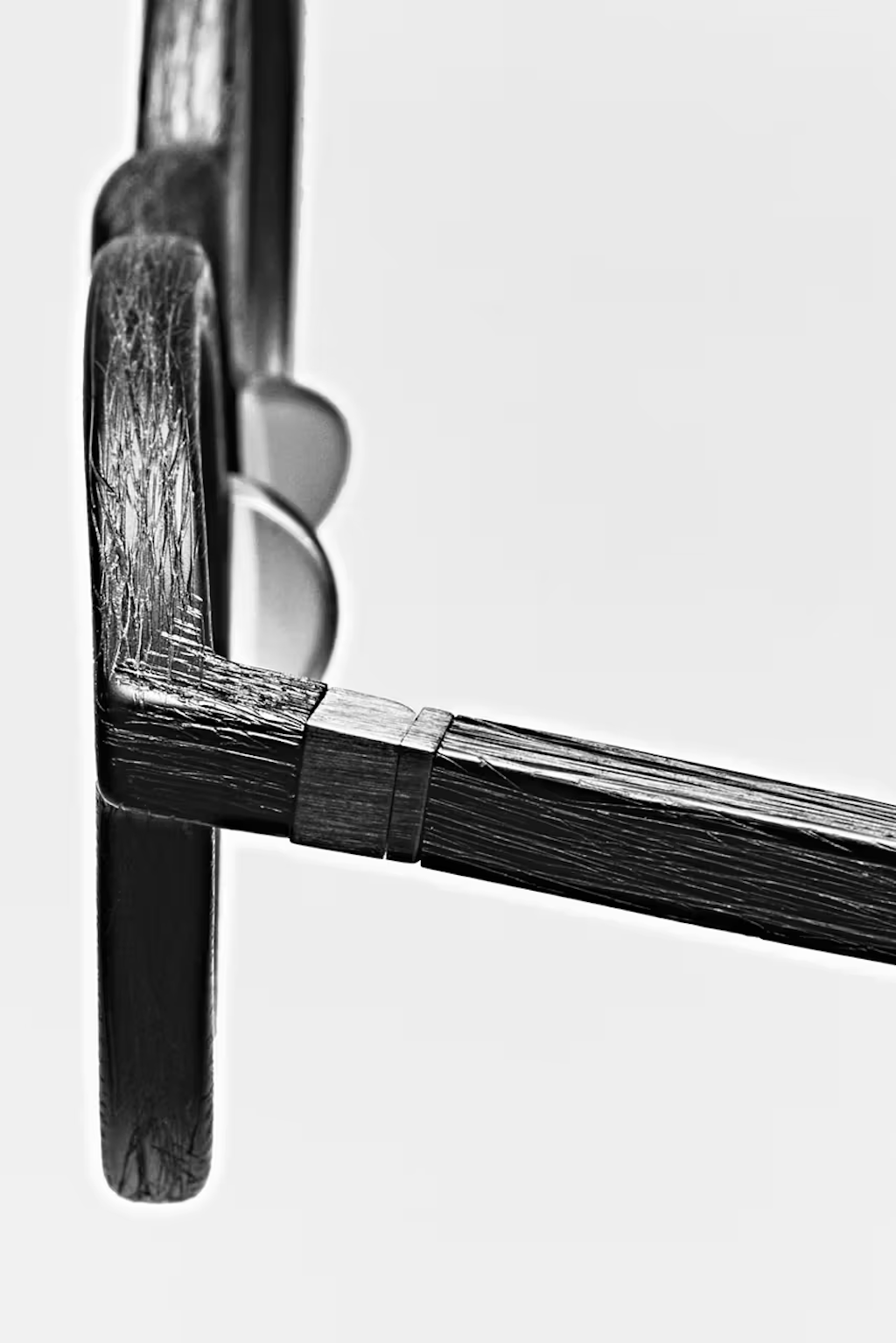 la linea eyes de issey miyake estrena nueva montura wood 25gramos 4