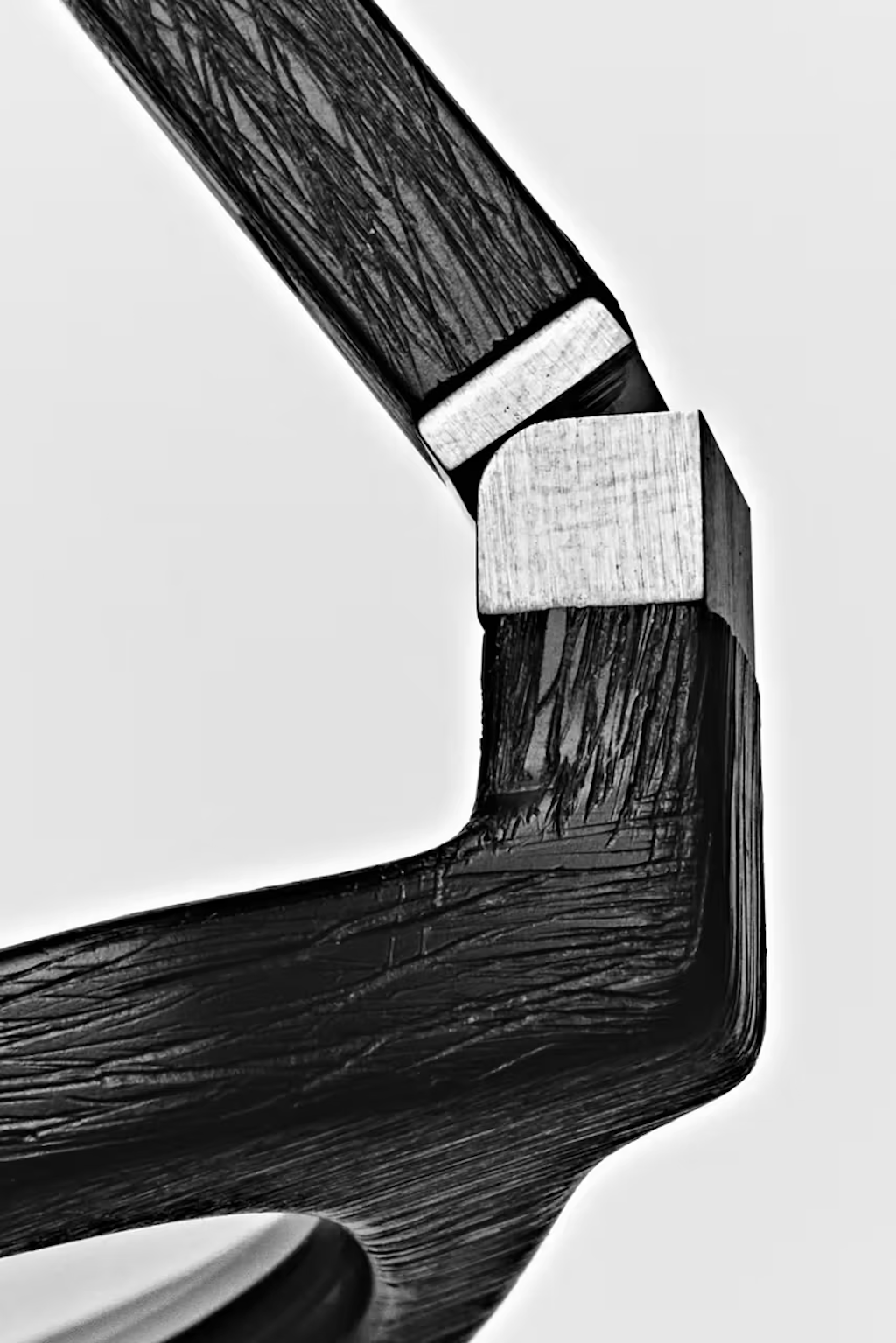 la linea eyes de issey miyake estrena nueva montura wood 25gramos 5