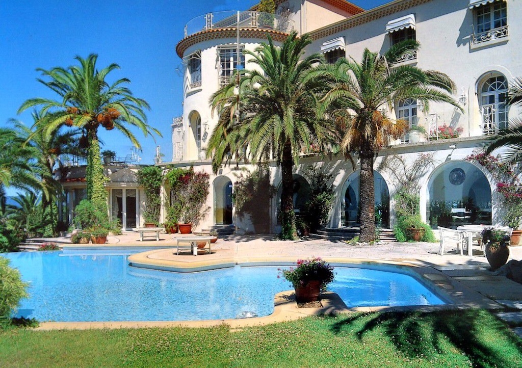 lvmh invierte 50 millones en una villa privada de cannes para organizar eventos privados 25gramos 1
