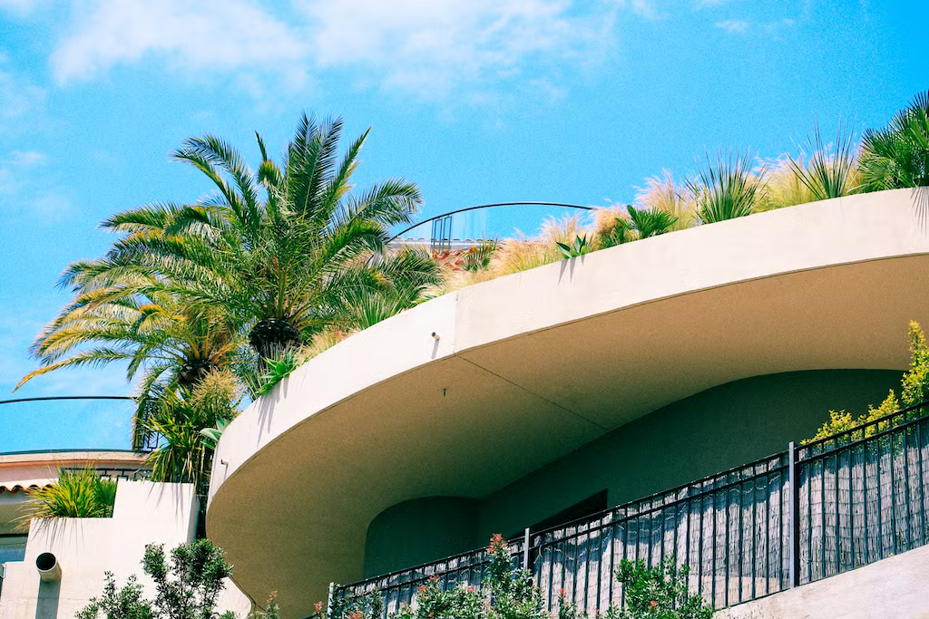 lvmh invierte 50 millones en una villa privada de cannes para organizar eventos privados 25gramos 2