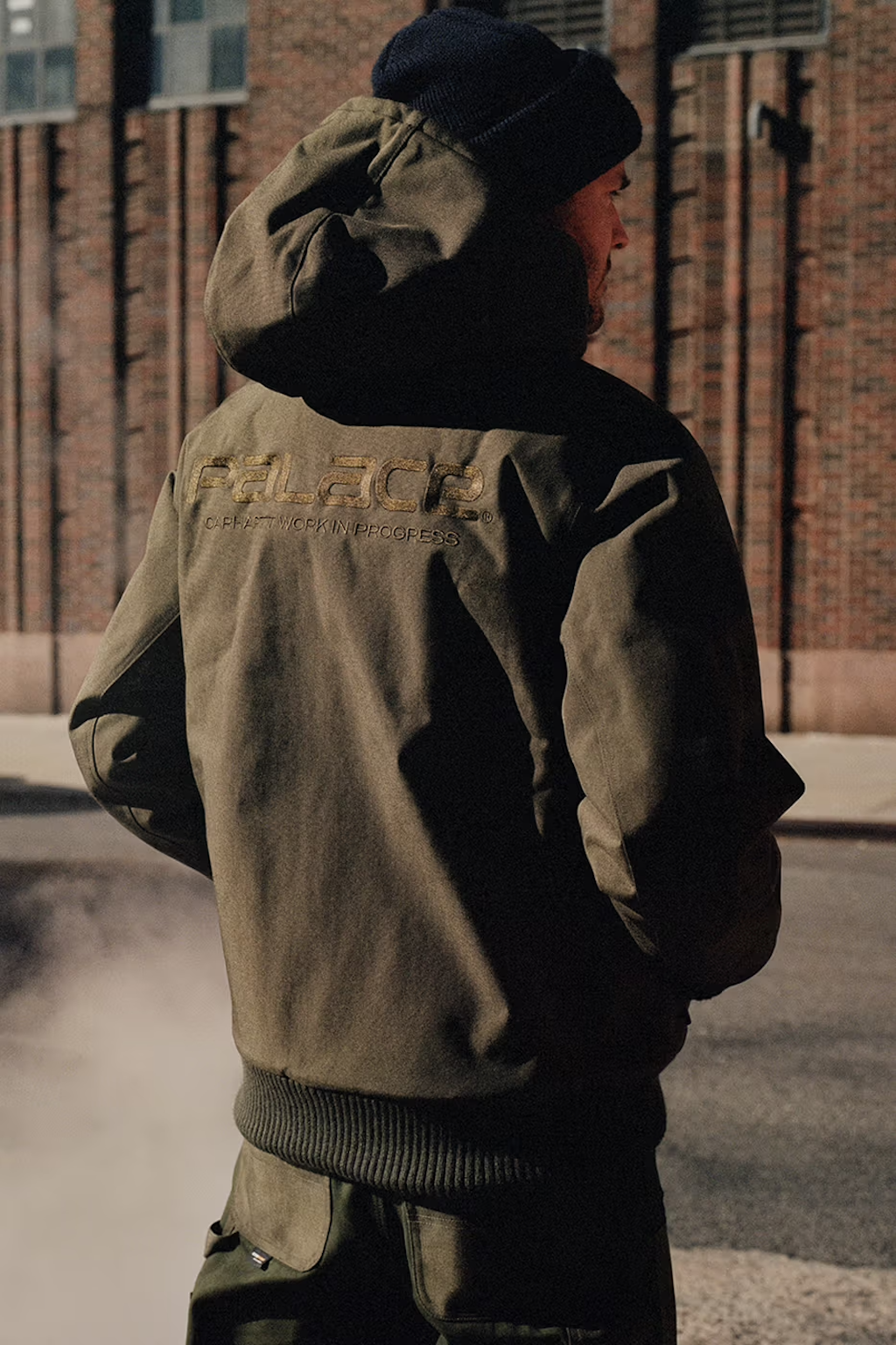 palace remata el ano con una ultima colaboracion junto a carhartt wip 25gramos 6