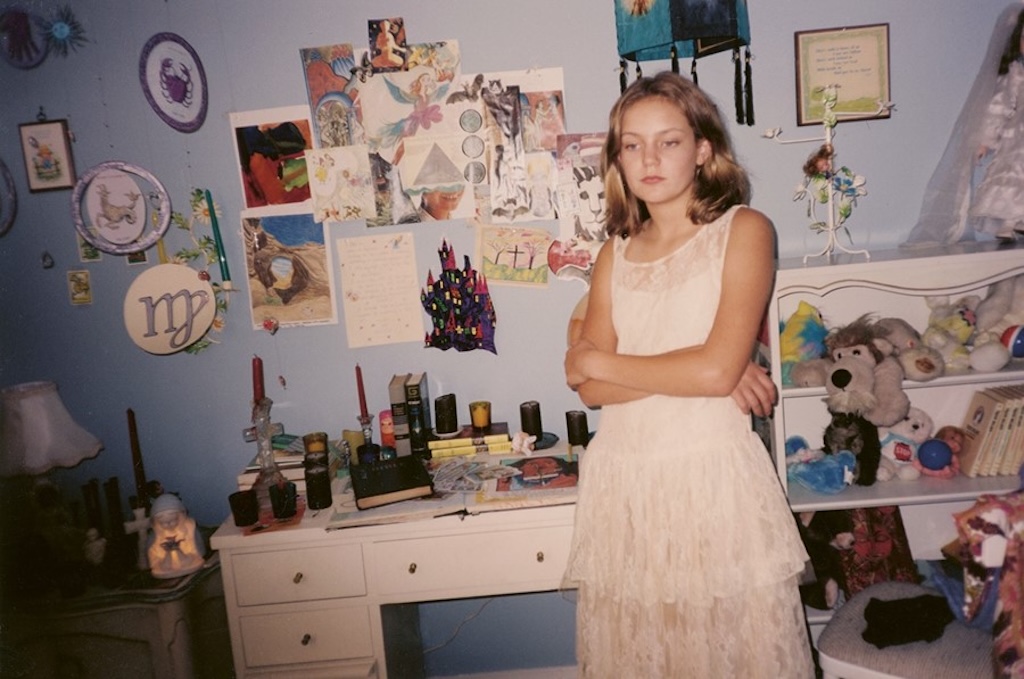 sofia coppola vuelve a aliarse con mack para lanzar important flowers 25gramos 5