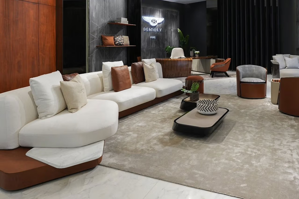 bentley home continua su expansion en oriente medio abriendo dos nuevos showrooms 25gramos 2