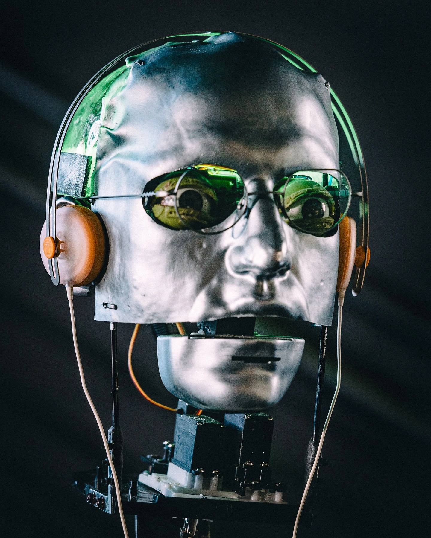 brain dead reimagina los cascos de aiaiai en su nueva colaboracion 25gramos 4