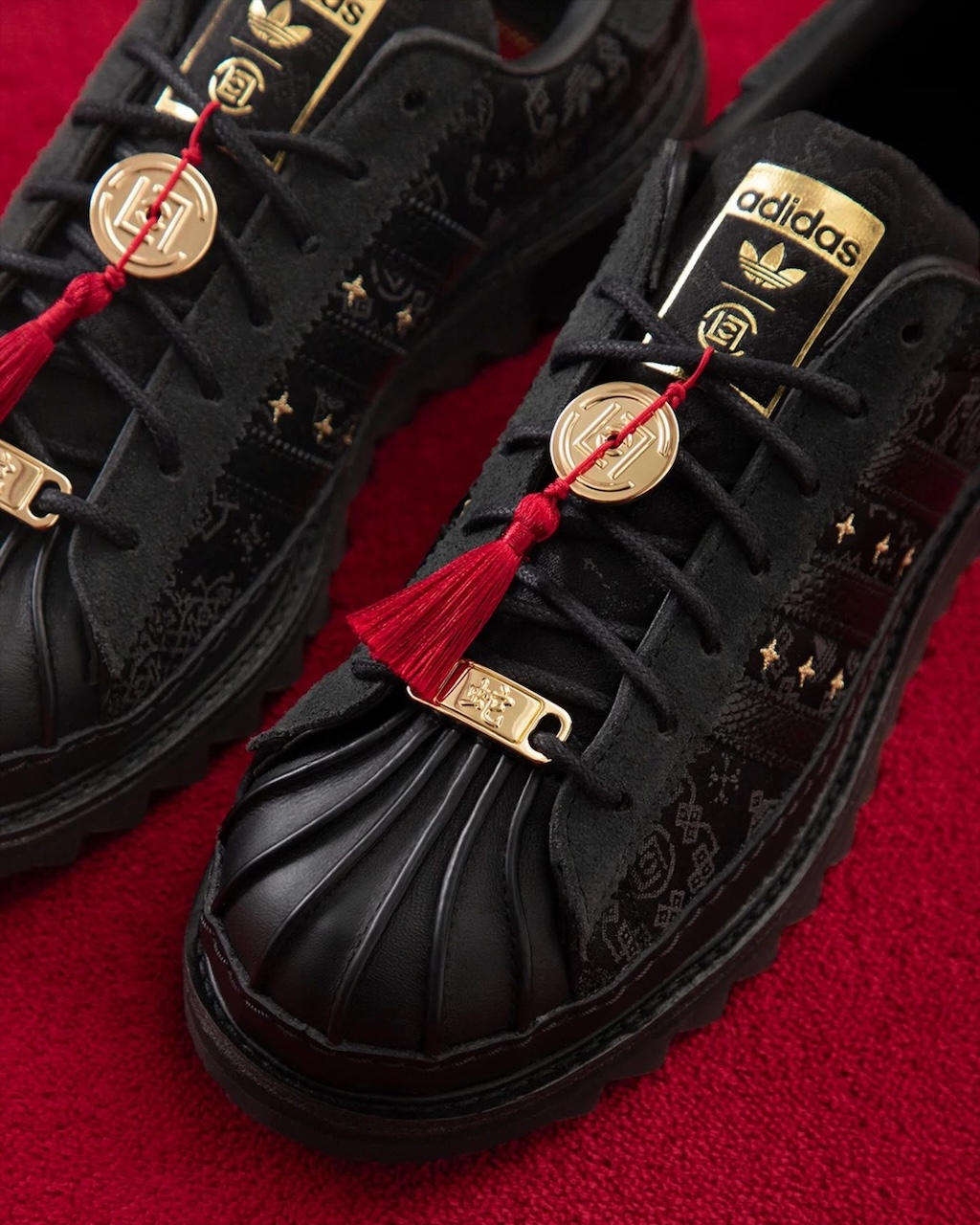 clot y adidas celebran la llegada del ano de la serpiente en su nueva coleccion 25gramos 2