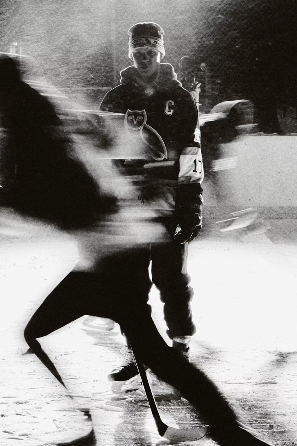 drake presenta una nueva coleccion inspirada en el hockey para la nueva temporada en ovo 25gramos 6
